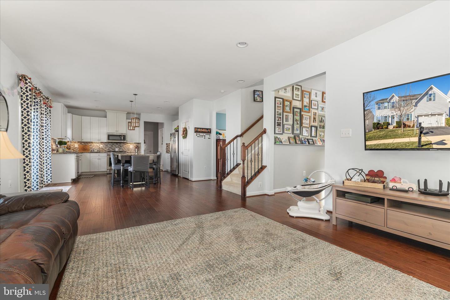 12 WILLIAM ALBERT WAY, LOVETTSVILLE, Virginia 20180, 4 Bedrooms Bedrooms, ,2 BathroomsBathrooms,Residential,For sale,12 WILLIAM ALBERT WAY,VALO2113988 MLS # VALO2113988