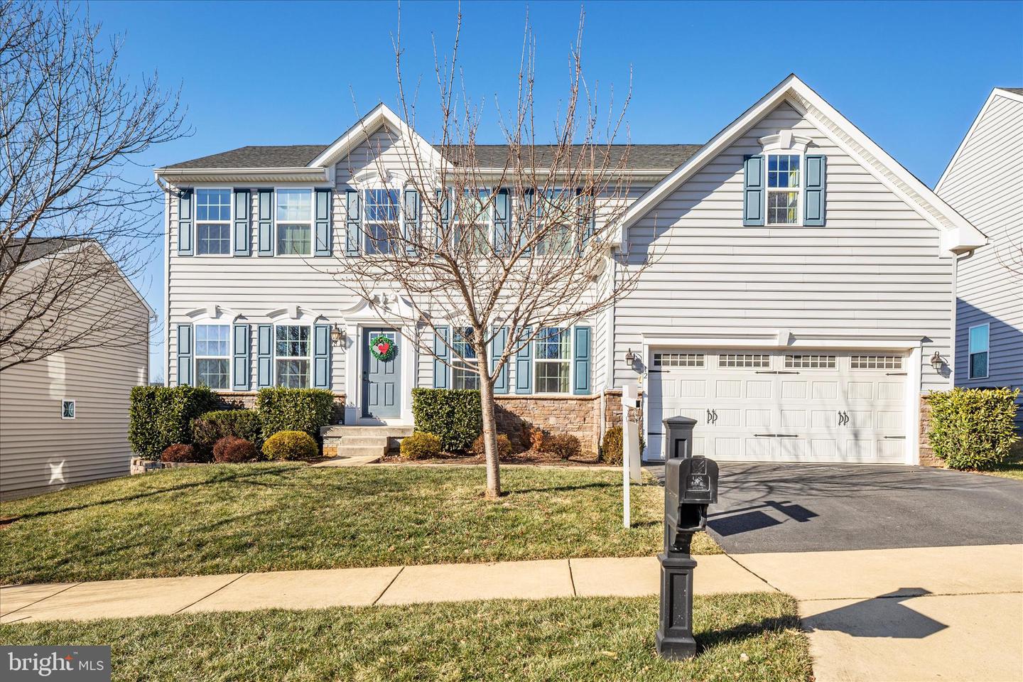 12 WILLIAM ALBERT WAY, LOVETTSVILLE, Virginia 20180, 4 Bedrooms Bedrooms, ,2 BathroomsBathrooms,Residential,For sale,12 WILLIAM ALBERT WAY,VALO2113988 MLS # VALO2113988