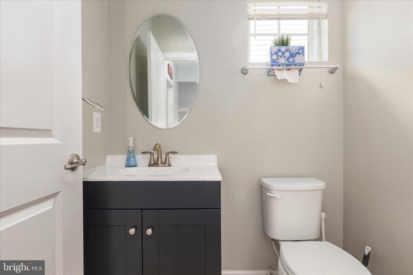 12 WILLIAM ALBERT WAY, LOVETTSVILLE, Virginia 20180, 4 Bedrooms Bedrooms, ,2 BathroomsBathrooms,Residential,For sale,12 WILLIAM ALBERT WAY,VALO2113988 MLS # VALO2113988