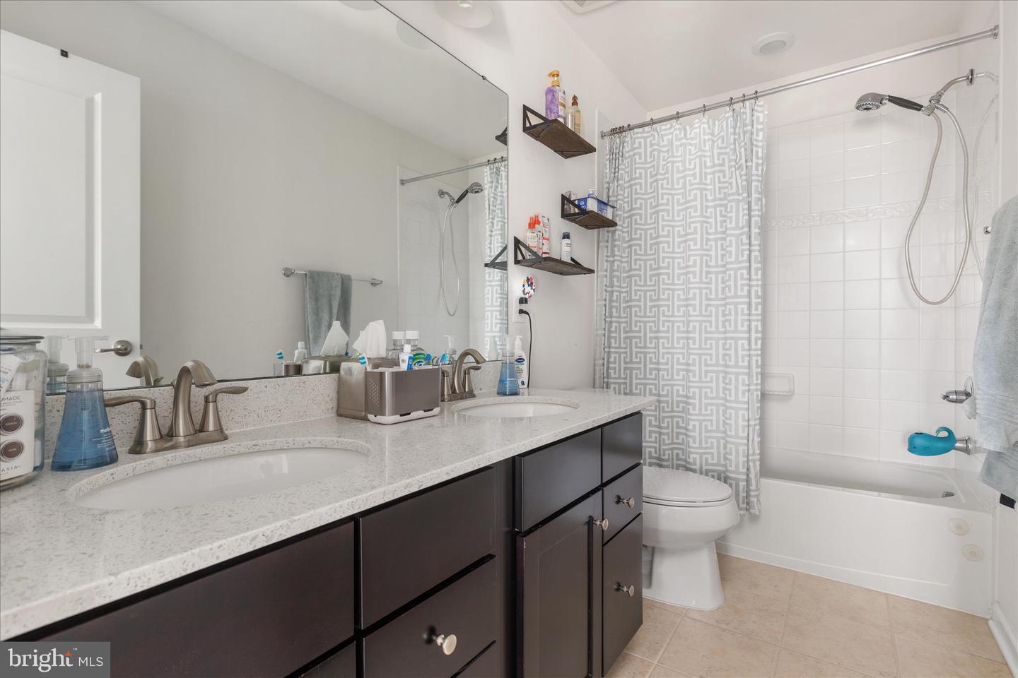 12 WILLIAM ALBERT WAY, LOVETTSVILLE, Virginia 20180, 4 Bedrooms Bedrooms, ,2 BathroomsBathrooms,Residential,For sale,12 WILLIAM ALBERT WAY,VALO2113988 MLS # VALO2113988