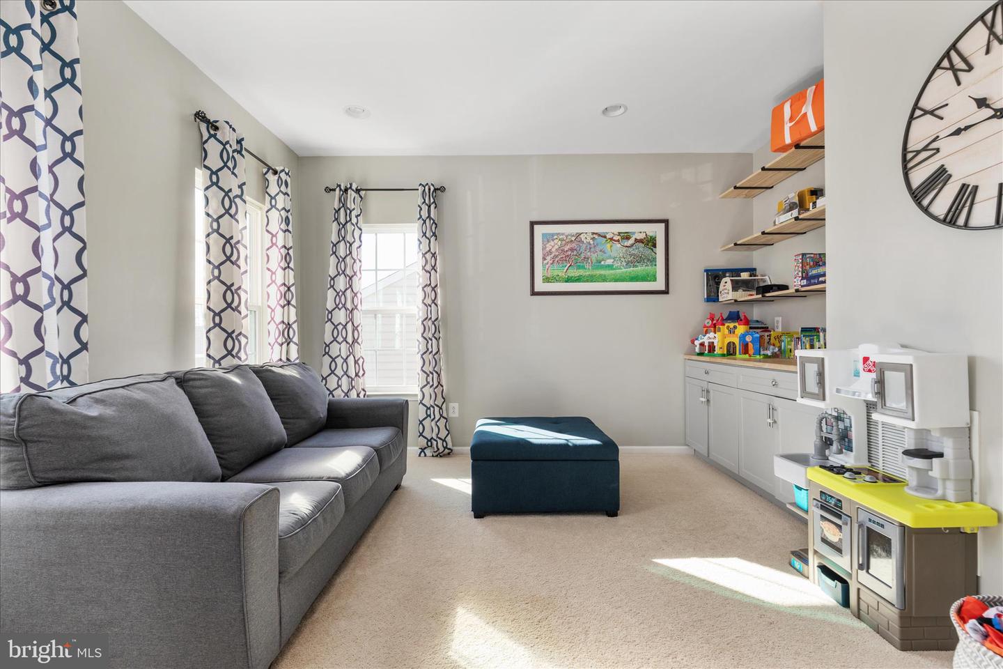 12 WILLIAM ALBERT WAY, LOVETTSVILLE, Virginia 20180, 4 Bedrooms Bedrooms, ,2 BathroomsBathrooms,Residential,For sale,12 WILLIAM ALBERT WAY,VALO2113988 MLS # VALO2113988