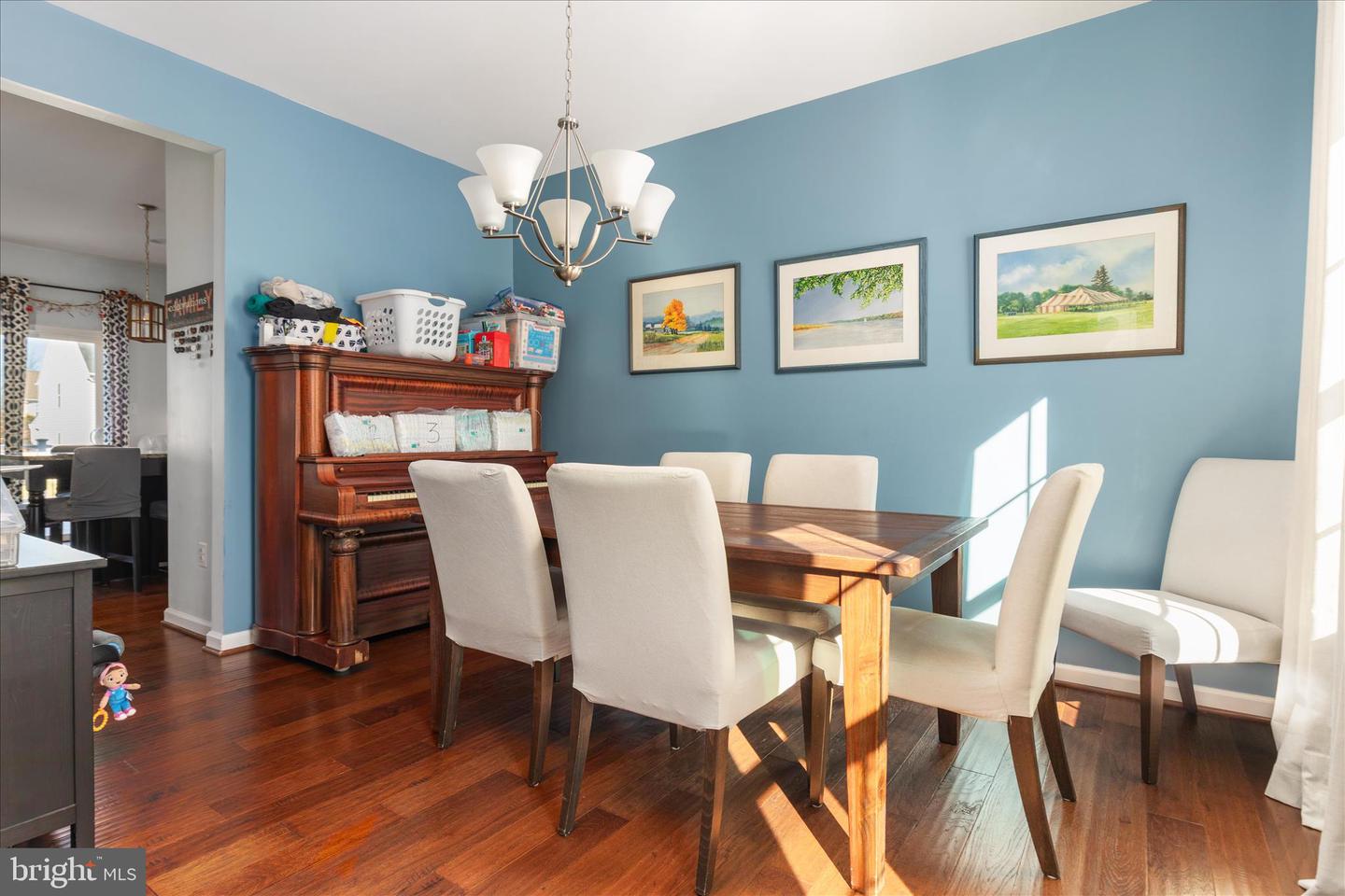 12 WILLIAM ALBERT WAY, LOVETTSVILLE, Virginia 20180, 4 Bedrooms Bedrooms, ,2 BathroomsBathrooms,Residential,For sale,12 WILLIAM ALBERT WAY,VALO2113988 MLS # VALO2113988