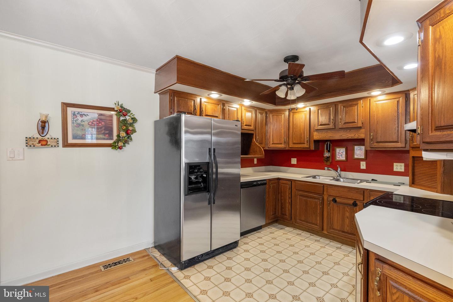 945 ALLEN DR, WINCHESTER, Virginia 22601, 3 Bedrooms Bedrooms, 5 Rooms Rooms,2 BathroomsBathrooms,Residential,For sale,945 ALLEN DR,VAWI2009776 MLS # VAWI2009776