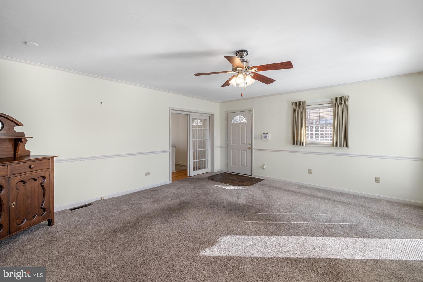 945 ALLEN DR, WINCHESTER, Virginia 22601, 3 Bedrooms Bedrooms, 5 Rooms Rooms,2 BathroomsBathrooms,Residential,For sale,945 ALLEN DR,VAWI2009776 MLS # VAWI2009776