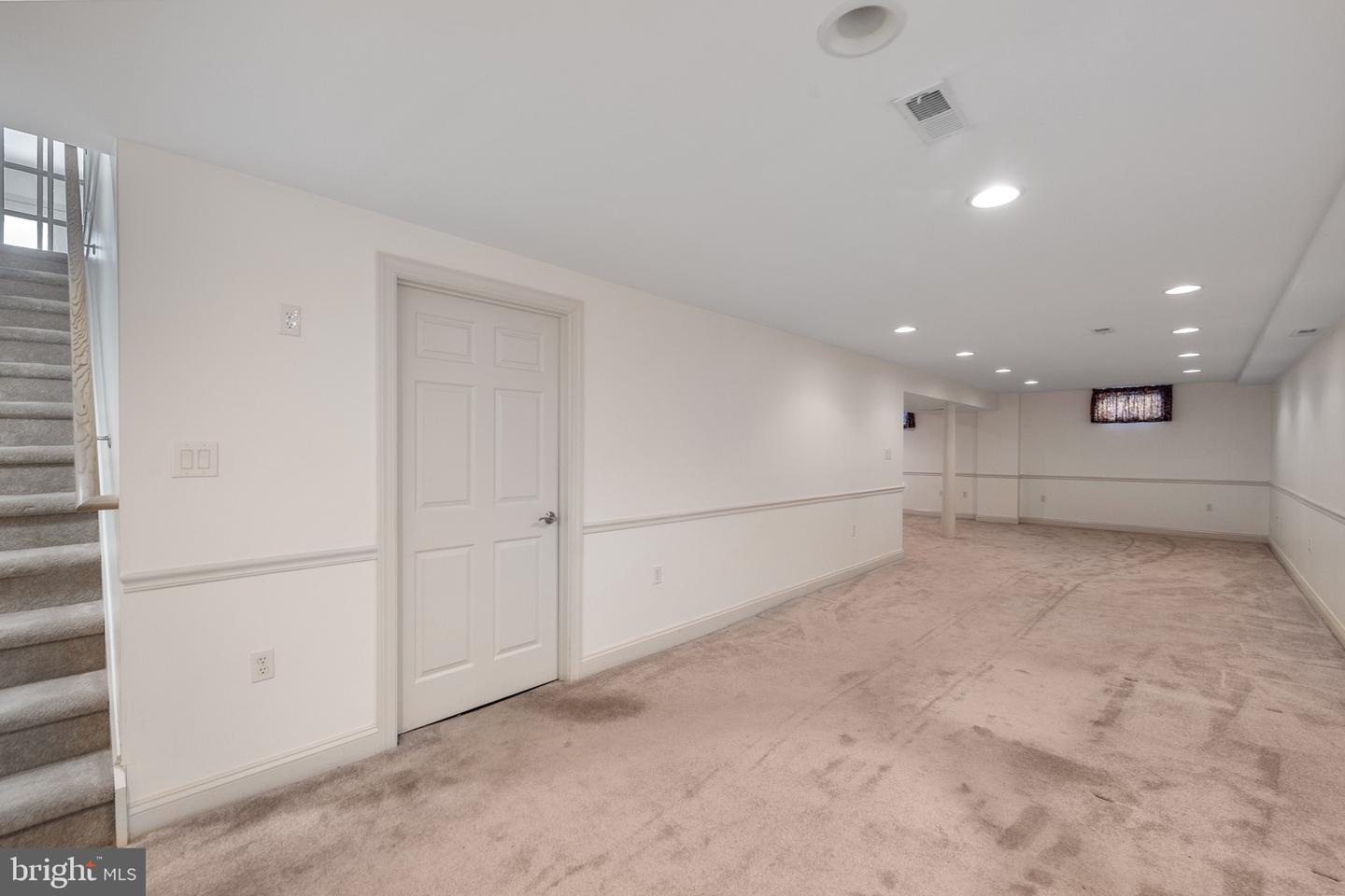 945 ALLEN DR, WINCHESTER, Virginia 22601, 3 Bedrooms Bedrooms, 5 Rooms Rooms,2 BathroomsBathrooms,Residential,For sale,945 ALLEN DR,VAWI2009776 MLS # VAWI2009776