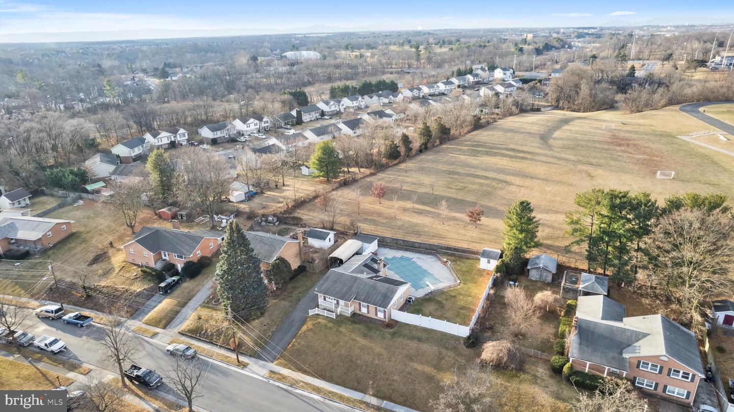 945 ALLEN DR, WINCHESTER, Virginia 22601, 3 Bedrooms Bedrooms, 5 Rooms Rooms,2 BathroomsBathrooms,Residential,For sale,945 ALLEN DR,VAWI2009776 MLS # VAWI2009776