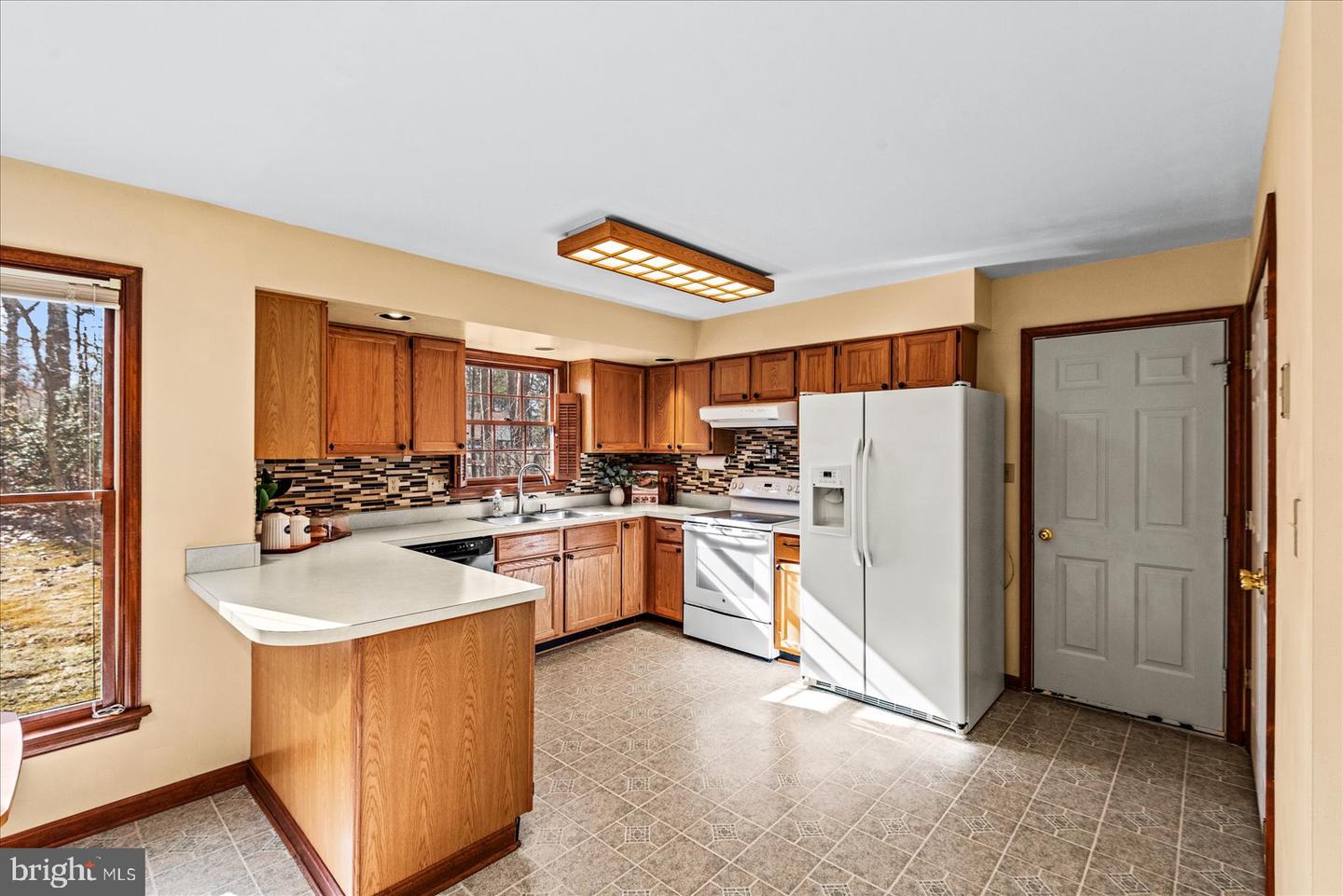 10628 CHESTERWOOD DR, SPOTSYLVANIA, Virginia 22553, 4 Bedrooms Bedrooms, ,3 BathroomsBathrooms,Residential,For sale,10628 CHESTERWOOD DR,VASP2038676 MLS # VASP2038676