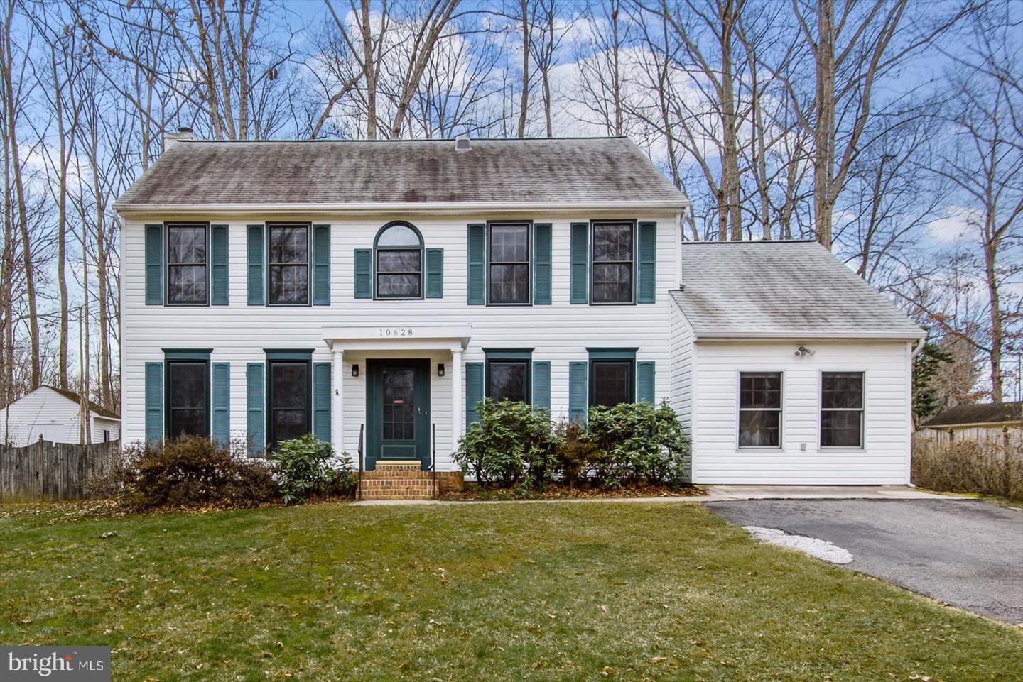 10628 CHESTERWOOD DR, SPOTSYLVANIA, Virginia 22553, 4 Bedrooms Bedrooms, ,3 BathroomsBathrooms,Residential,For sale,10628 CHESTERWOOD DR,VASP2038676 MLS # VASP2038676