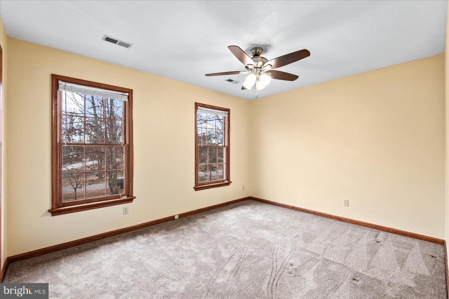 10628 CHESTERWOOD DR, SPOTSYLVANIA, Virginia 22553, 4 Bedrooms Bedrooms, ,3 BathroomsBathrooms,Residential,For sale,10628 CHESTERWOOD DR,VASP2038676 MLS # VASP2038676