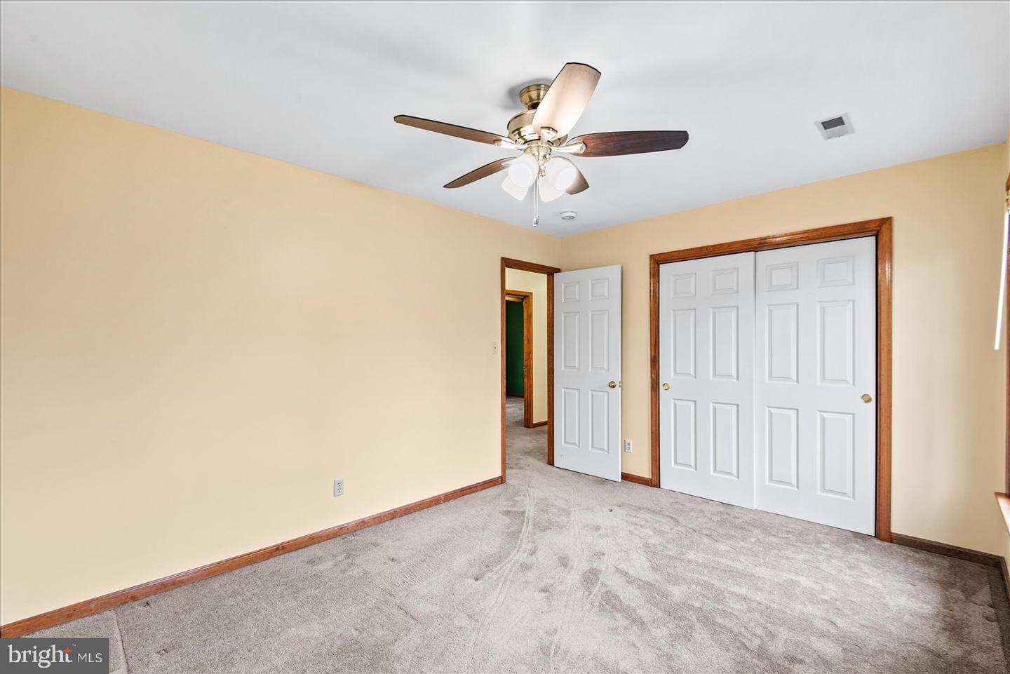 10628 CHESTERWOOD DR, SPOTSYLVANIA, Virginia 22553, 4 Bedrooms Bedrooms, ,3 BathroomsBathrooms,Residential,For sale,10628 CHESTERWOOD DR,VASP2038676 MLS # VASP2038676