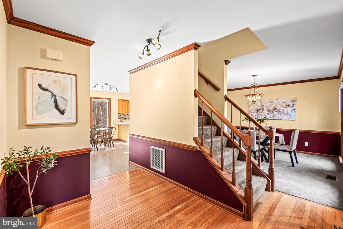 10628 CHESTERWOOD DR, SPOTSYLVANIA, Virginia 22553, 4 Bedrooms Bedrooms, ,3 BathroomsBathrooms,Residential,For sale,10628 CHESTERWOOD DR,VASP2038676 MLS # VASP2038676