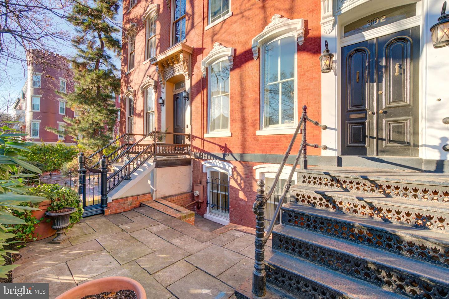 602 EAST CAPITOL ST NE, WASHINGTON, District Of Columbia 20003, 5 Bedrooms Bedrooms, ,3 BathroomsBathrooms,Residential,For sale,602 EAST CAPITOL ST NE,DCDC2241528 MLS # DCDC2241528