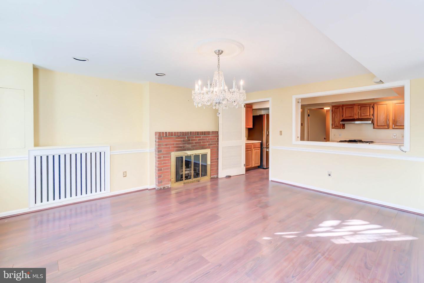 602 EAST CAPITOL ST NE, WASHINGTON, District Of Columbia 20003, 5 Bedrooms Bedrooms, ,3 BathroomsBathrooms,Residential,For sale,602 EAST CAPITOL ST NE,DCDC2241528 MLS # DCDC2241528