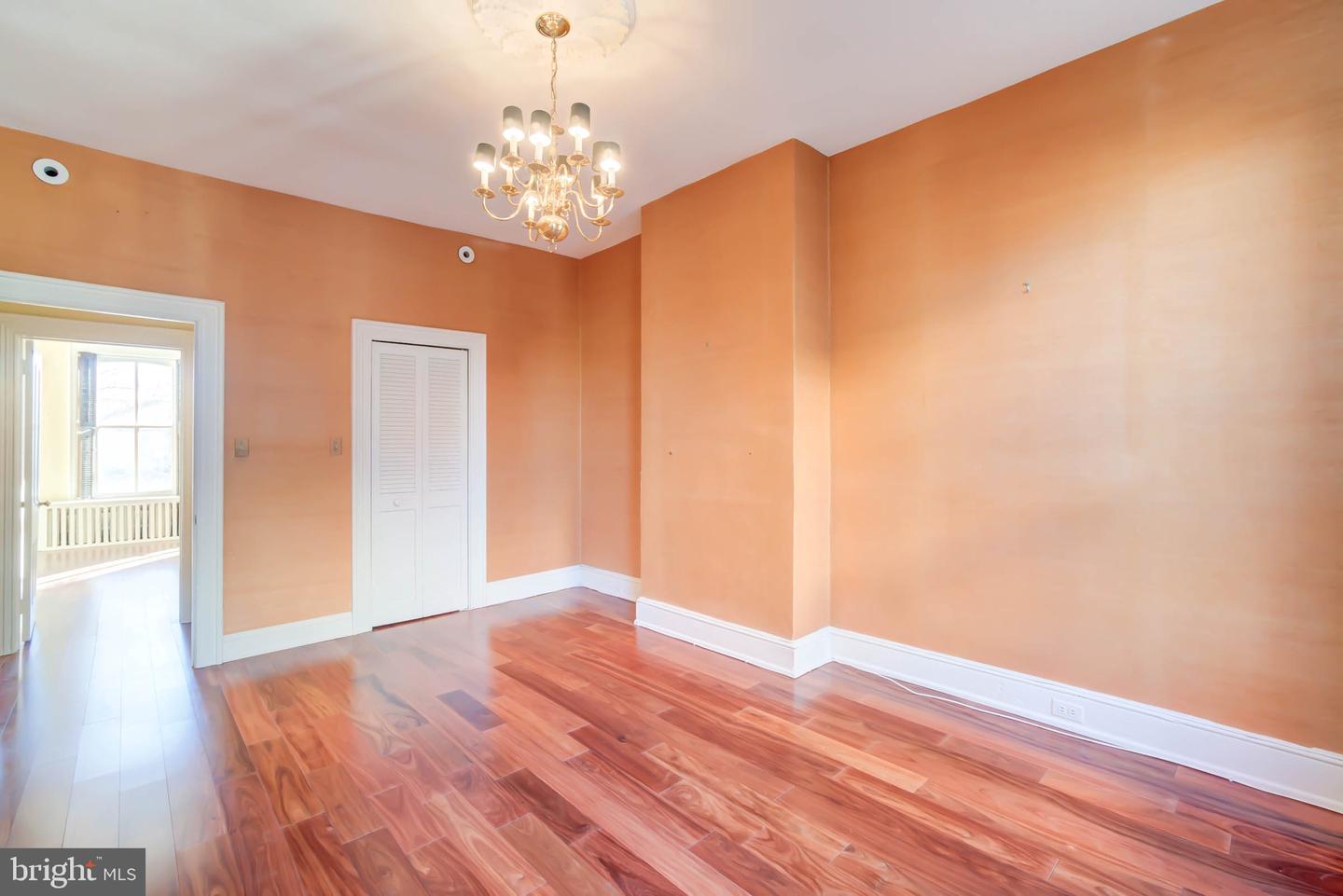 602 EAST CAPITOL ST NE, WASHINGTON, District Of Columbia 20003, 5 Bedrooms Bedrooms, ,3 BathroomsBathrooms,Residential,For sale,602 EAST CAPITOL ST NE,DCDC2241528 MLS # DCDC2241528