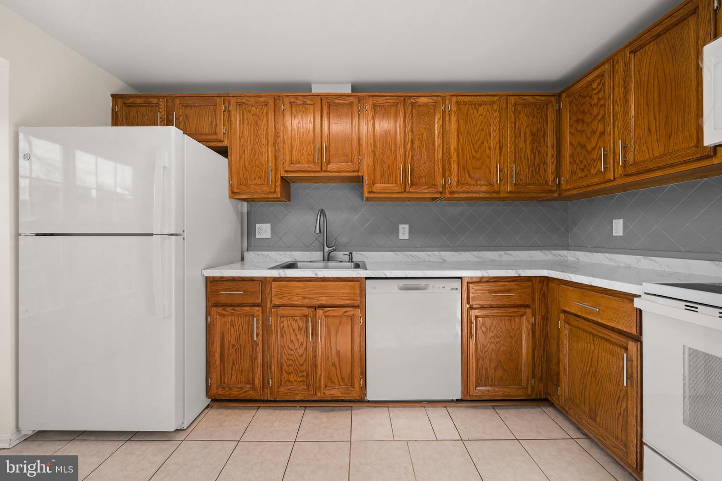 6639 ROCKLEIGH WAY, ALEXANDRIA, Virginia 22315, 3 Bedrooms Bedrooms, ,3 BathroomsBathrooms,Residential,For sale,6639 ROCKLEIGH WAY,VAFX2285952 MLS # VAFX2285952 6639 ROCKLEIGH WAY, ALEXANDRIA, Virginia 22315, 3 Bedrooms Bedrooms, ,3 BathroomsBathrooms,Residential,For sale,6639 ROCKLEIGH WAY,VAFX2285952 MLS # VAFX2285952