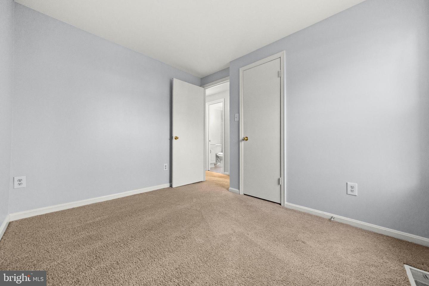 6639 ROCKLEIGH WAY, ALEXANDRIA, Virginia 22315, 3 Bedrooms Bedrooms, ,3 BathroomsBathrooms,Residential,For sale,6639 ROCKLEIGH WAY,VAFX2285952 MLS # VAFX2285952 6639 ROCKLEIGH WAY, ALEXANDRIA, Virginia 22315, 3 Bedrooms Bedrooms, ,3 BathroomsBathrooms,Residential,For sale,6639 ROCKLEIGH WAY,VAFX2285952 MLS # VAFX2285952