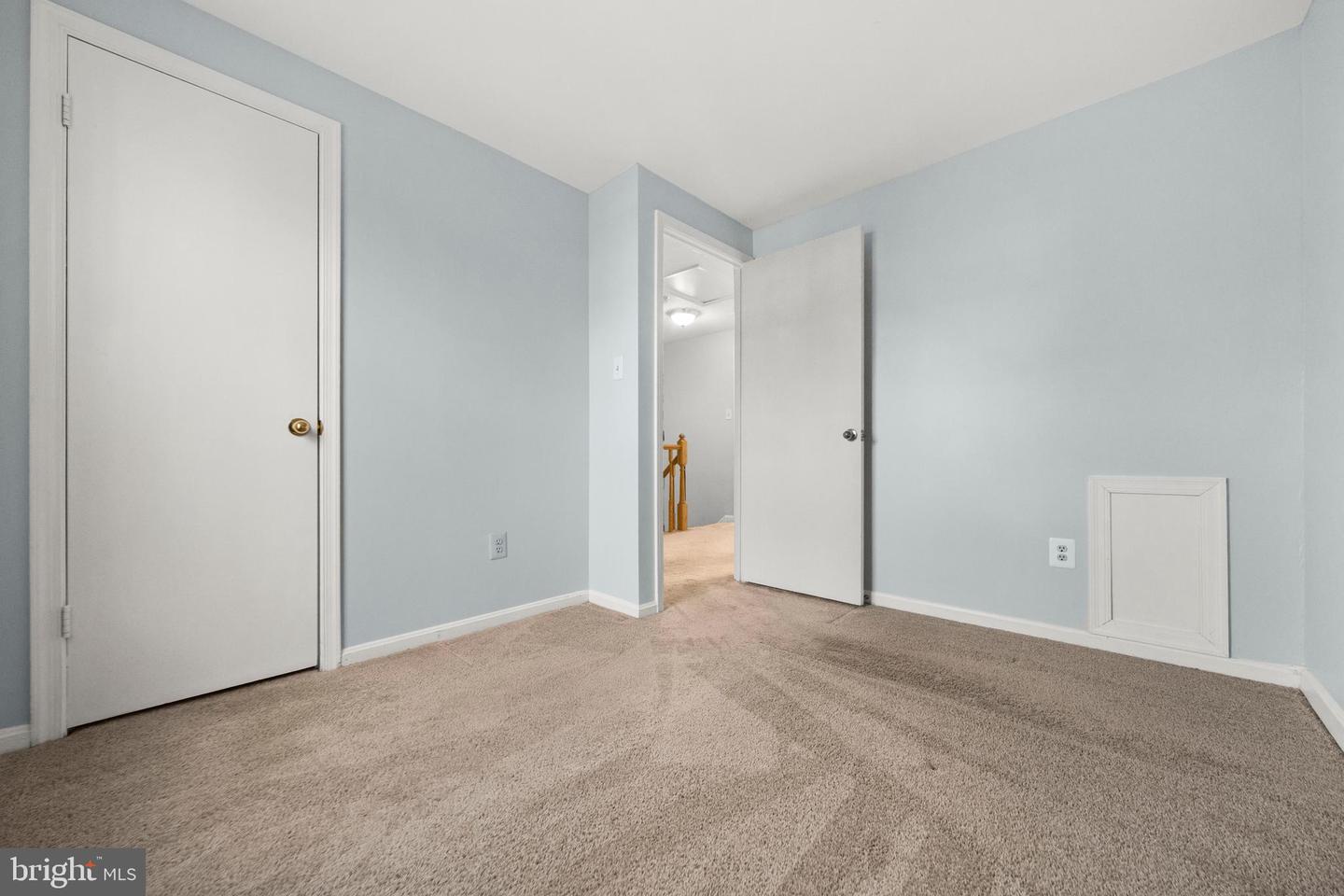 6639 ROCKLEIGH WAY, ALEXANDRIA, Virginia 22315, 3 Bedrooms Bedrooms, ,3 BathroomsBathrooms,Residential,For sale,6639 ROCKLEIGH WAY,VAFX2285952 MLS # VAFX2285952 6639 ROCKLEIGH WAY, ALEXANDRIA, Virginia 22315, 3 Bedrooms Bedrooms, ,3 BathroomsBathrooms,Residential,For sale,6639 ROCKLEIGH WAY,VAFX2285952 MLS # VAFX2285952