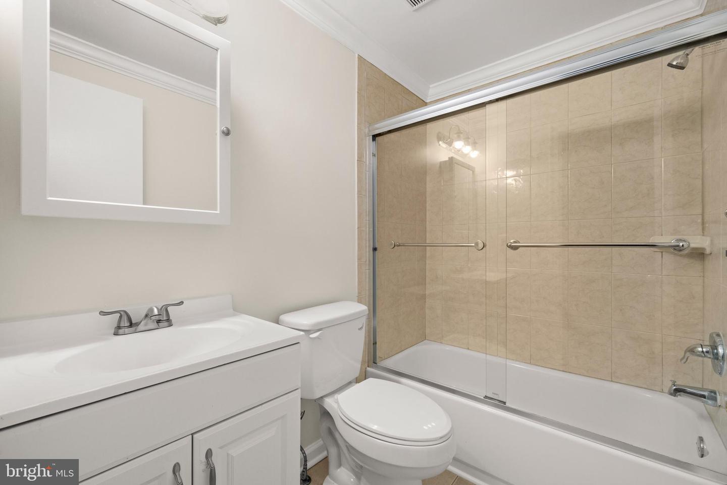 6639 ROCKLEIGH WAY, ALEXANDRIA, Virginia 22315, 3 Bedrooms Bedrooms, ,3 BathroomsBathrooms,Residential,For sale,6639 ROCKLEIGH WAY,VAFX2285952 MLS # VAFX2285952 6639 ROCKLEIGH WAY, ALEXANDRIA, Virginia 22315, 3 Bedrooms Bedrooms, ,3 BathroomsBathrooms,Residential,For sale,6639 ROCKLEIGH WAY,VAFX2285952 MLS # VAFX2285952