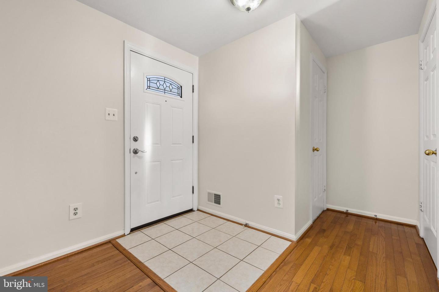 6639 ROCKLEIGH WAY, ALEXANDRIA, Virginia 22315, 3 Bedrooms Bedrooms, ,3 BathroomsBathrooms,Residential,For sale,6639 ROCKLEIGH WAY,VAFX2285952 MLS # VAFX2285952 6639 ROCKLEIGH WAY, ALEXANDRIA, Virginia 22315, 3 Bedrooms Bedrooms, ,3 BathroomsBathrooms,Residential,For sale,6639 ROCKLEIGH WAY,VAFX2285952 MLS # VAFX2285952