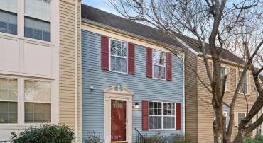 6639 ROCKLEIGH WAY, ALEXANDRIA, Virginia 22315, 3 Bedrooms Bedrooms, ,3 BathroomsBathrooms,Residential,For sale,6639 ROCKLEIGH WAY,VAFX2285952 MLS # VAFX2285952