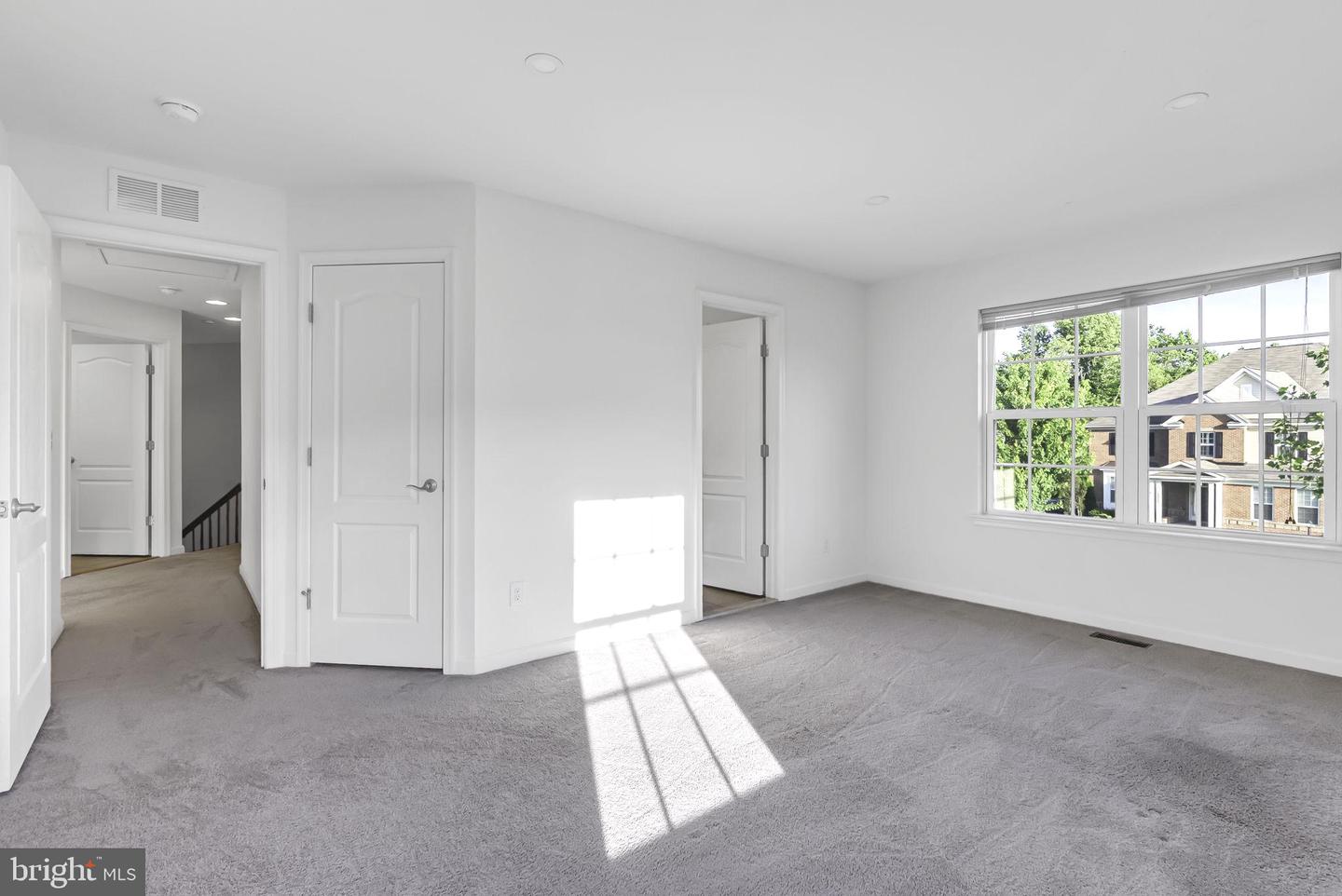 40560 ALDIE SPRINGS DR, ALDIE, Virginia 20105, 5 Bedrooms Bedrooms, ,4 BathroomsBathrooms,Residential,For sale,40560 ALDIE SPRINGS DR,VALO2114108 MLS # VALO2114108