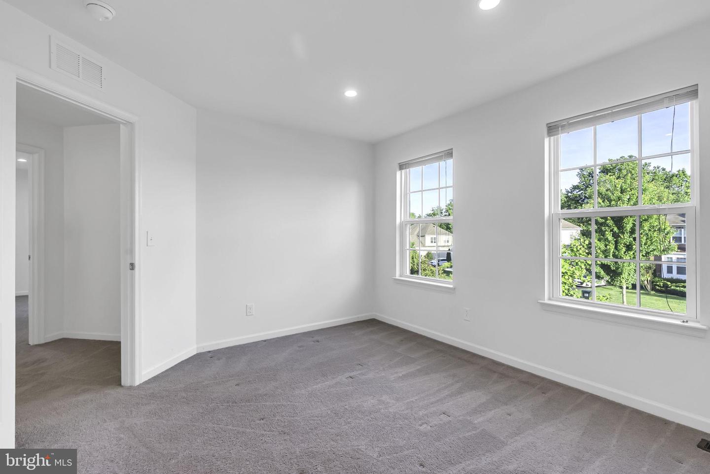 40560 ALDIE SPRINGS DR, ALDIE, Virginia 20105, 5 Bedrooms Bedrooms, ,4 BathroomsBathrooms,Residential,For sale,40560 ALDIE SPRINGS DR,VALO2114108 MLS # VALO2114108