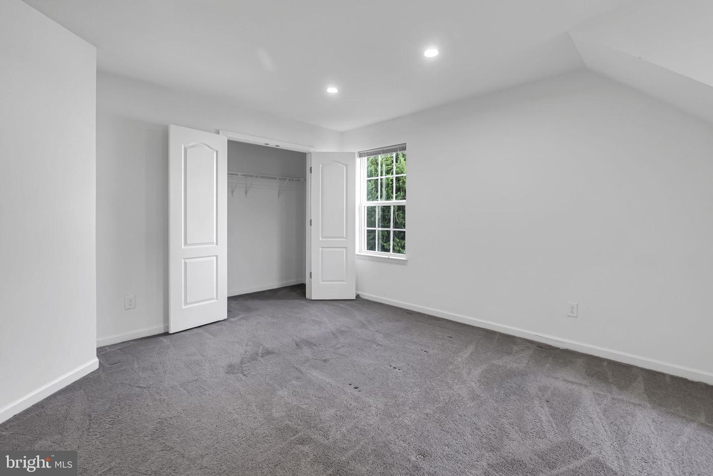 40560 ALDIE SPRINGS DR, ALDIE, Virginia 20105, 5 Bedrooms Bedrooms, ,4 BathroomsBathrooms,Residential,For sale,40560 ALDIE SPRINGS DR,VALO2114108 MLS # VALO2114108