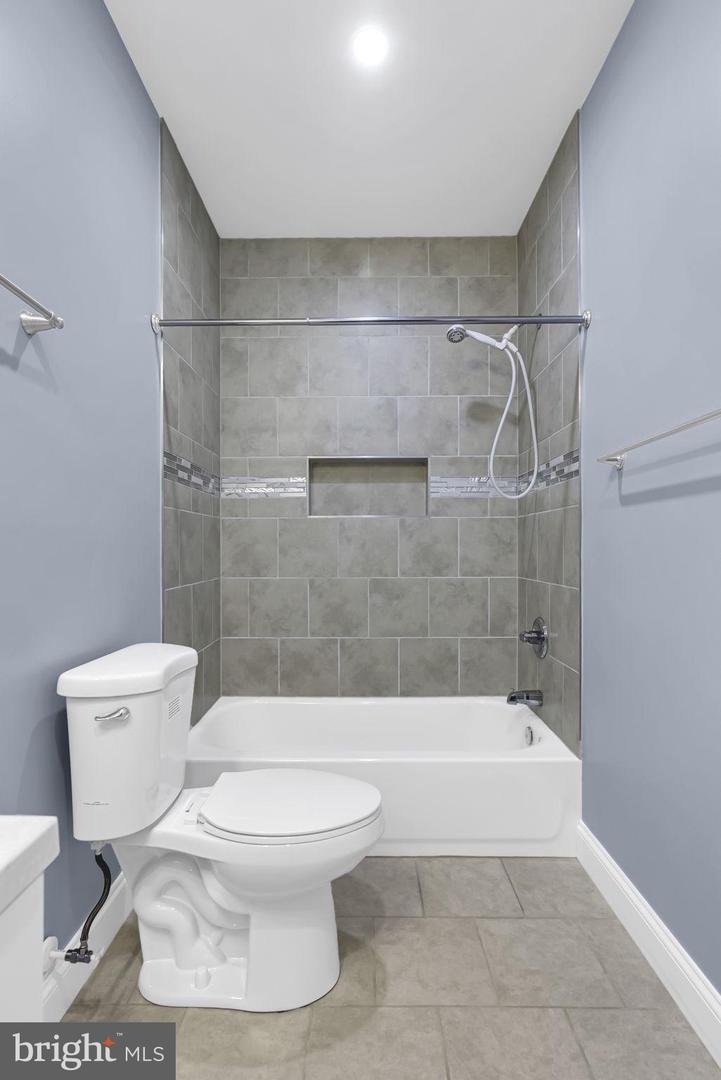 40560 ALDIE SPRINGS DR, ALDIE, Virginia 20105, 5 Bedrooms Bedrooms, ,4 BathroomsBathrooms,Residential,For sale,40560 ALDIE SPRINGS DR,VALO2114108 MLS # VALO2114108