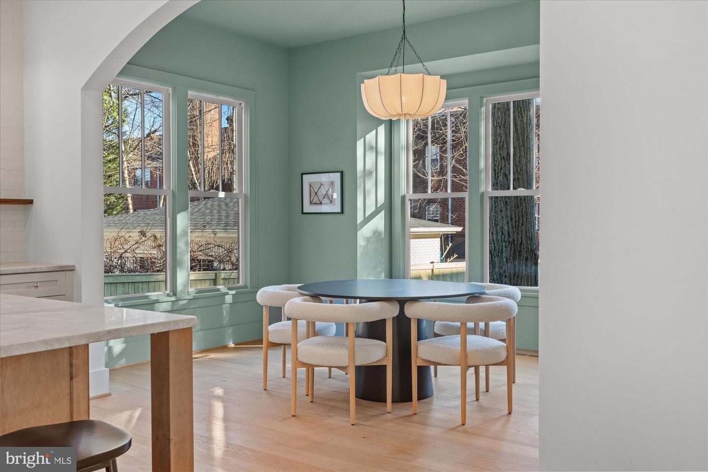 14 W BELLEFONTE AVE, ALEXANDRIA, Virginia 22301, 5 Bedrooms Bedrooms, ,5 BathroomsBathrooms,Residential,For sale,14 W BELLEFONTE AVE,VAAX2053240 MLS # VAAX2053240