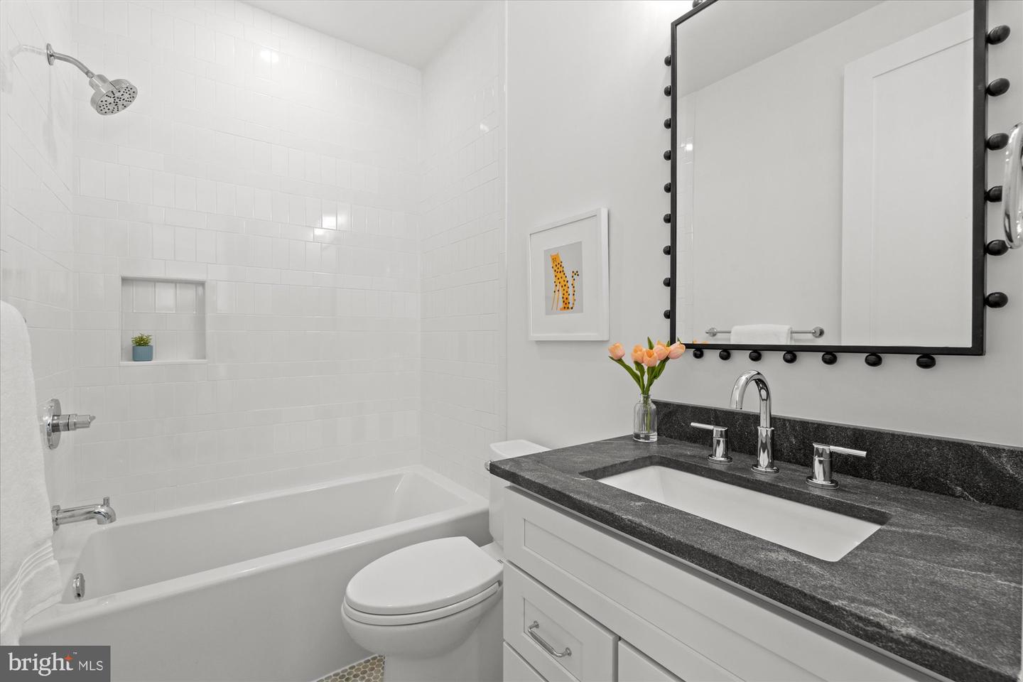 14 W BELLEFONTE AVE, ALEXANDRIA, Virginia 22301, 5 Bedrooms Bedrooms, ,5 BathroomsBathrooms,Residential,For sale,14 W BELLEFONTE AVE,VAAX2053240 MLS # VAAX2053240