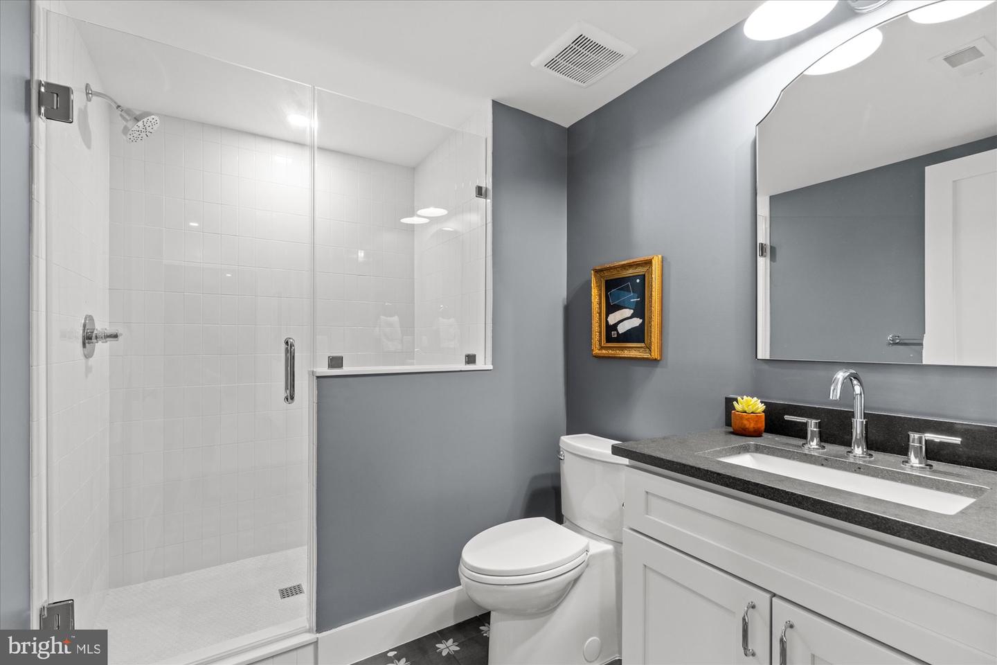 14 W BELLEFONTE AVE, ALEXANDRIA, Virginia 22301, 5 Bedrooms Bedrooms, ,5 BathroomsBathrooms,Residential,For sale,14 W BELLEFONTE AVE,VAAX2053240 MLS # VAAX2053240