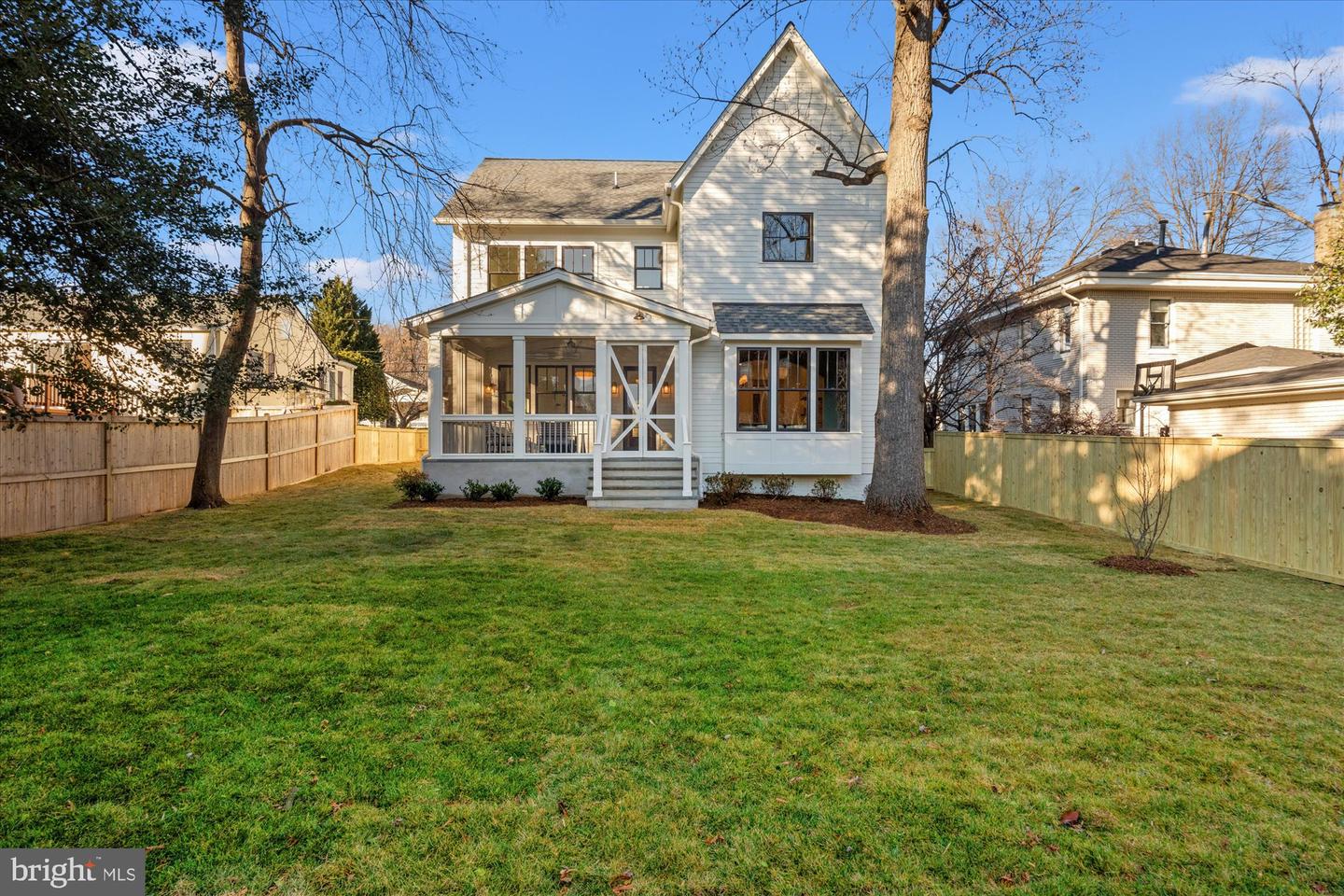 14 W BELLEFONTE AVE, ALEXANDRIA, Virginia 22301, 5 Bedrooms Bedrooms, ,5 BathroomsBathrooms,Residential,For sale,14 W BELLEFONTE AVE,VAAX2053240 MLS # VAAX2053240