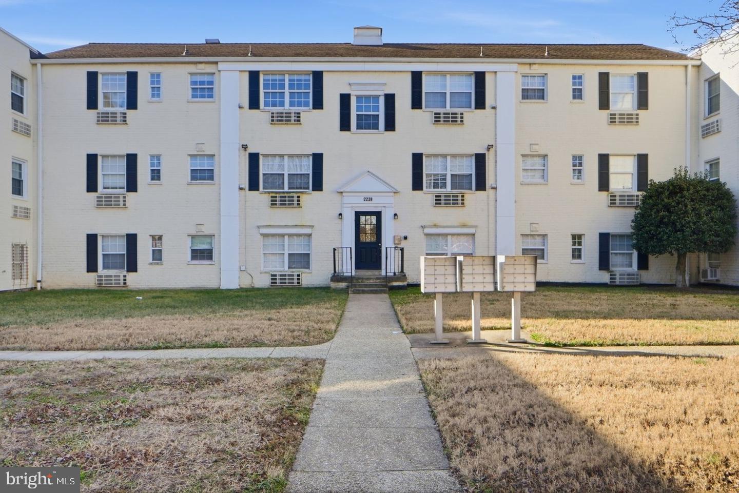 2239 FARRINGTON AVE #05-302, ALEXANDRIA, Virginia 22303, 2 Bedrooms Bedrooms, ,1 BathroomBathrooms,Residential,For sale,2239 FARRINGTON AVE #05-302,VAFX2286106 MLS # VAFX2286106 2239 FARRINGTON AVE #05-302, ALEXANDRIA, Virginia 22303, 2 Bedrooms Bedrooms, ,1 BathroomBathrooms,Residential,For sale,2239 FARRINGTON AVE #05-302,VAFX2286106 MLS # VAFX2286106