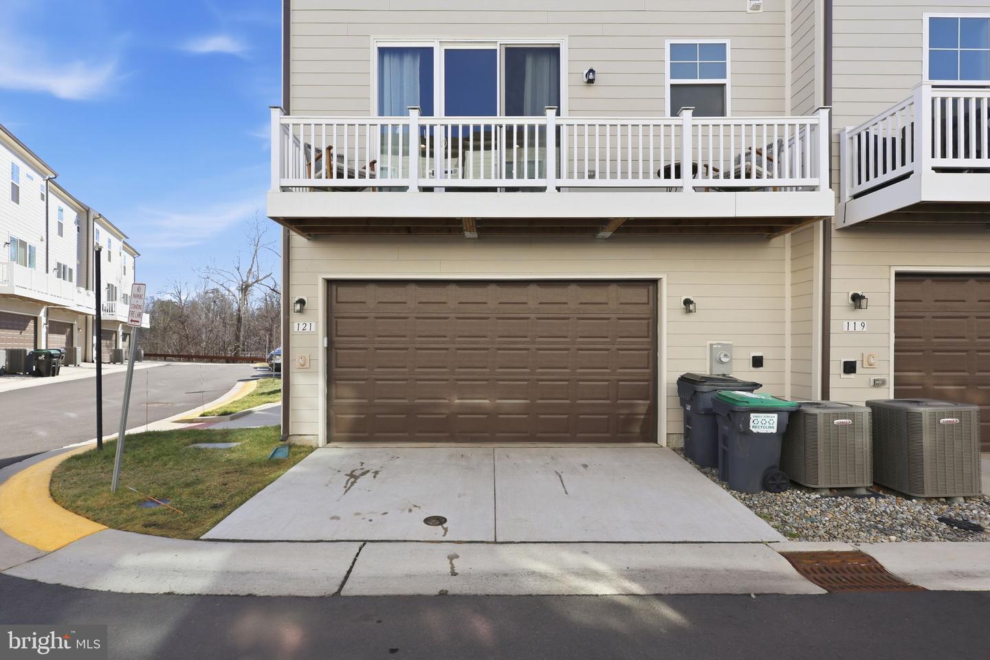 121 KINROSS LN, FREDERICKSBURG, Virginia 22401, 3 Bedrooms Bedrooms, ,3 BathroomsBathrooms,Residential,For sale,121 KINROSS LN,VAFB2009534 MLS # VAFB2009534 121 KINROSS LN, FREDERICKSBURG, Virginia 22401, 3 Bedrooms Bedrooms, ,3 BathroomsBathrooms,Residential,For sale,121 KINROSS LN,VAFB2009534 MLS # VAFB2009534