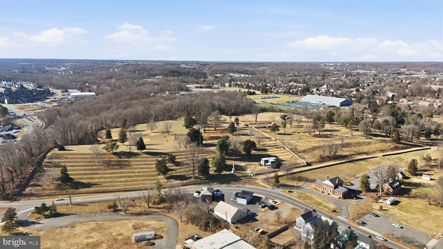 121 KINROSS LN, FREDERICKSBURG, Virginia 22401, 3 Bedrooms Bedrooms, ,3 BathroomsBathrooms,Residential,For sale,121 KINROSS LN,VAFB2009534 MLS # VAFB2009534 121 KINROSS LN, FREDERICKSBURG, Virginia 22401, 3 Bedrooms Bedrooms, ,3 BathroomsBathrooms,Residential,For sale,121 KINROSS LN,VAFB2009534 MLS # VAFB2009534