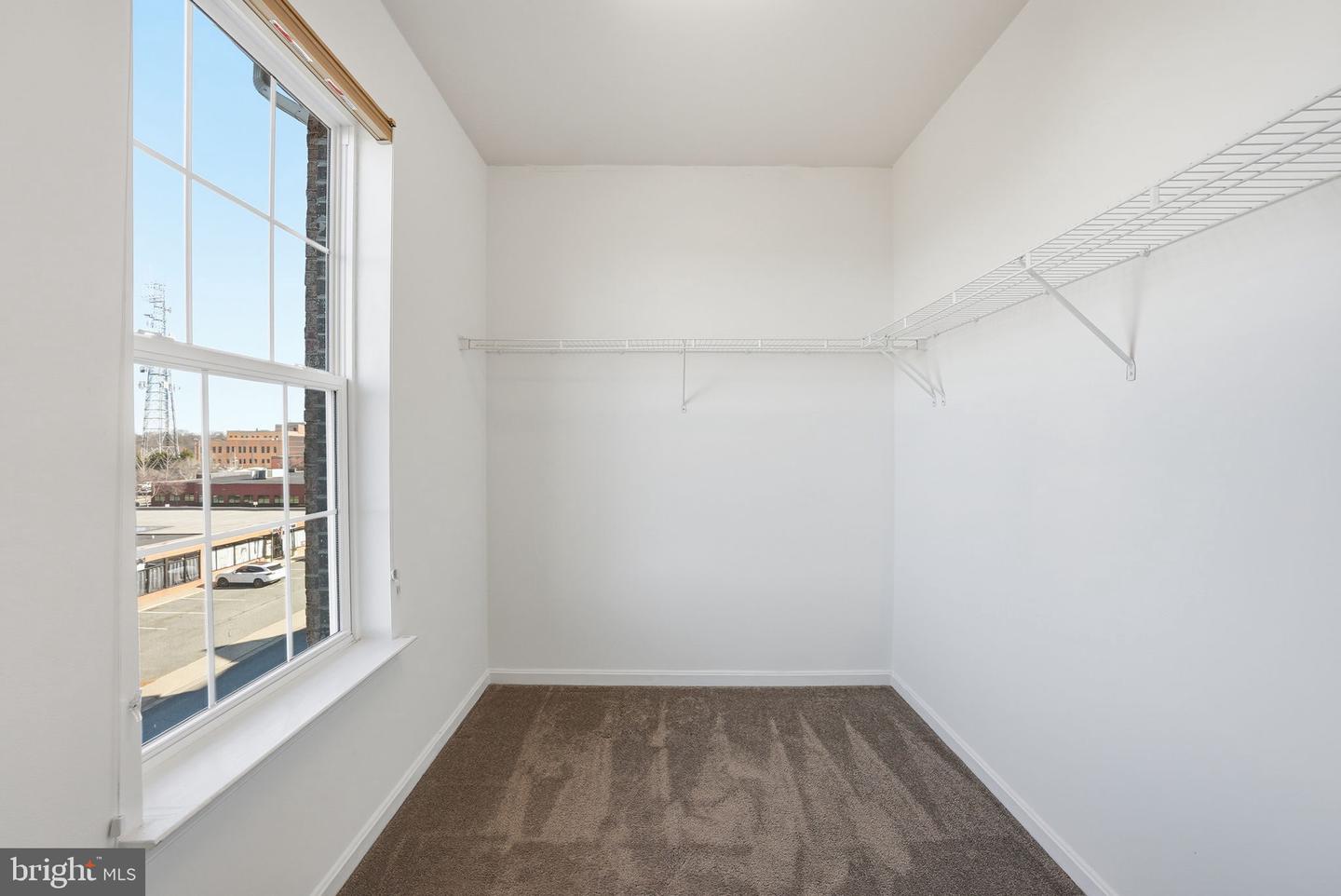 9539 CENTER ST, MANASSAS, Virginia 20110, 3 Bedrooms Bedrooms, 7 Rooms Rooms,2 BathroomsBathrooms,Residential,For sale,9539 CENTER ST,VAMN2009972 MLS # VAMN2009972