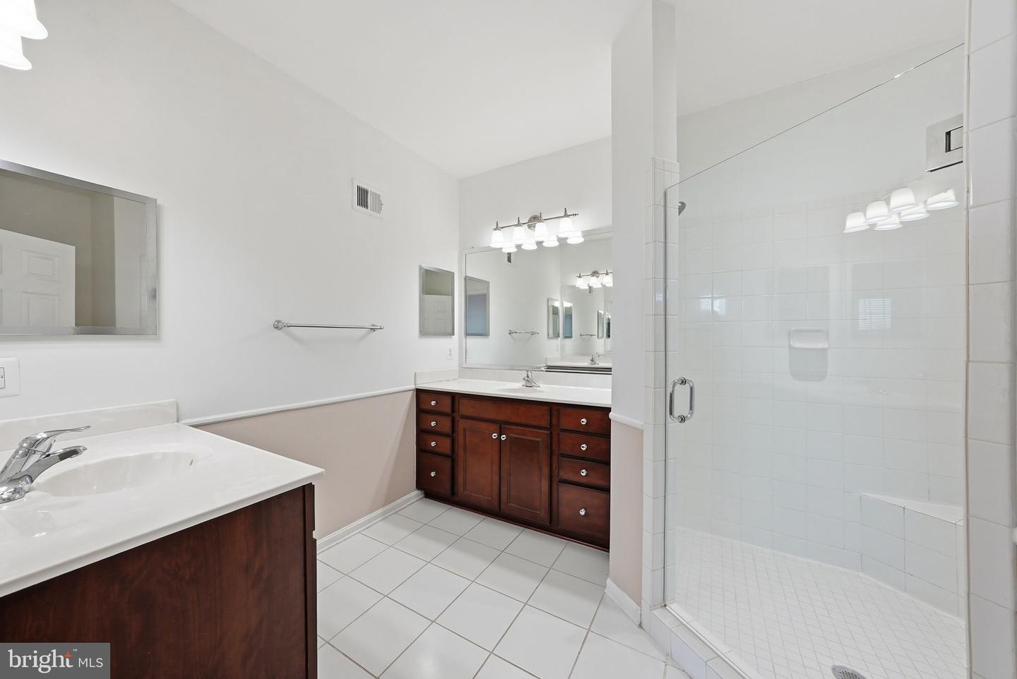 9539 CENTER ST, MANASSAS, Virginia 20110, 3 Bedrooms Bedrooms, 7 Rooms Rooms,2 BathroomsBathrooms,Residential,For sale,9539 CENTER ST,VAMN2009972 MLS # VAMN2009972