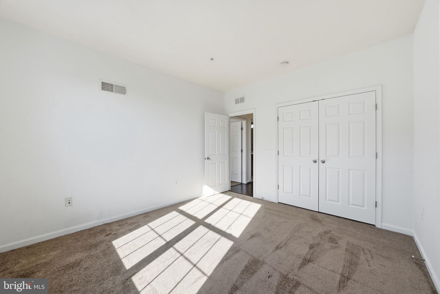 9539 CENTER ST, MANASSAS, Virginia 20110, 3 Bedrooms Bedrooms, 7 Rooms Rooms,2 BathroomsBathrooms,Residential,For sale,9539 CENTER ST,VAMN2009972 MLS # VAMN2009972