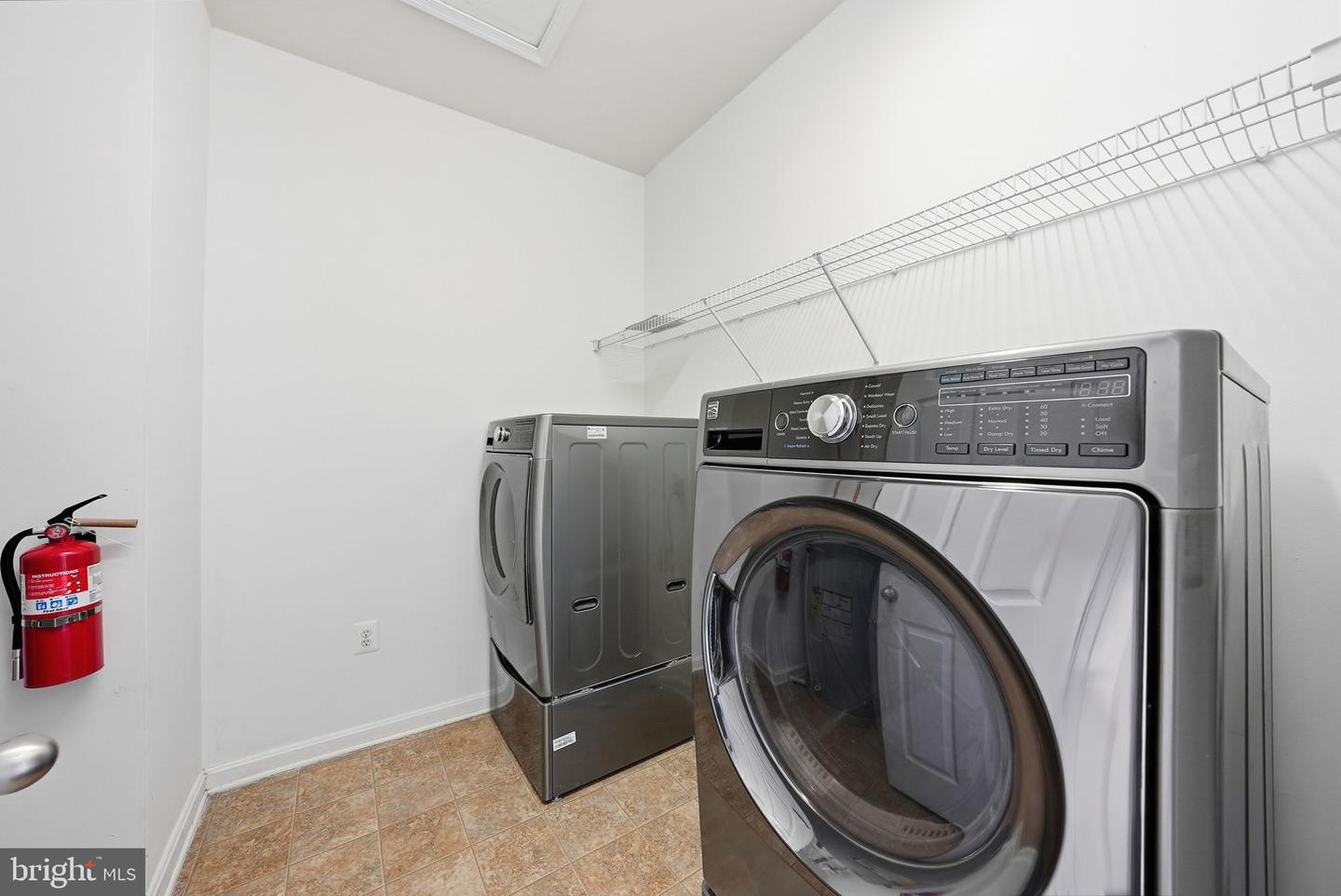 9539 CENTER ST, MANASSAS, Virginia 20110, 3 Bedrooms Bedrooms, 7 Rooms Rooms,2 BathroomsBathrooms,Residential,For sale,9539 CENTER ST,VAMN2009972 MLS # VAMN2009972