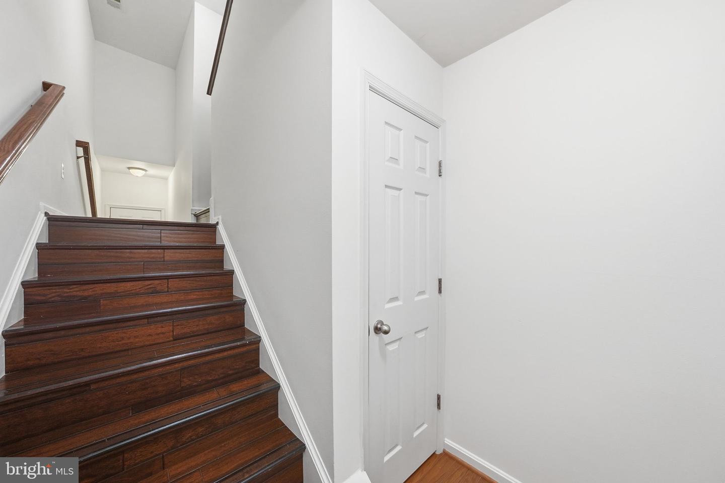 9539 CENTER ST, MANASSAS, Virginia 20110, 3 Bedrooms Bedrooms, 7 Rooms Rooms,2 BathroomsBathrooms,Residential,For sale,9539 CENTER ST,VAMN2009972 MLS # VAMN2009972