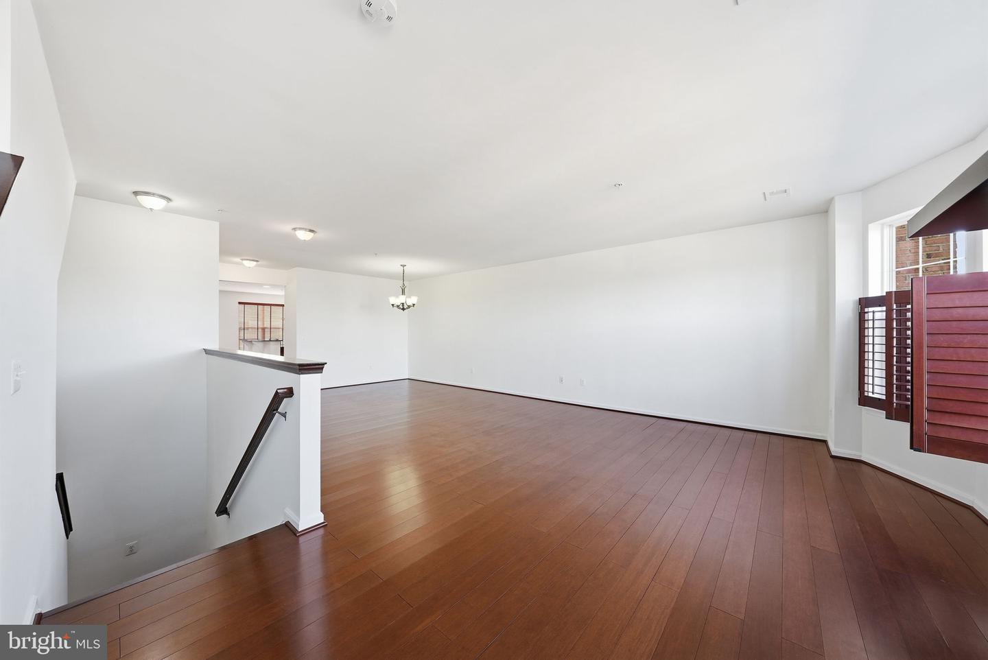 9539 CENTER ST, MANASSAS, Virginia 20110, 3 Bedrooms Bedrooms, 7 Rooms Rooms,2 BathroomsBathrooms,Residential,For sale,9539 CENTER ST,VAMN2009972 MLS # VAMN2009972