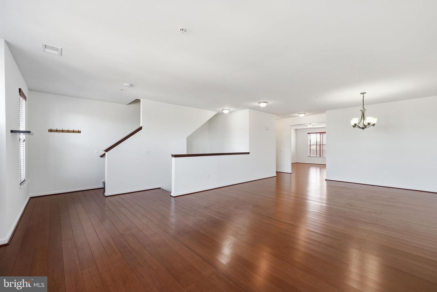 9539 CENTER ST, MANASSAS, Virginia 20110, 3 Bedrooms Bedrooms, 7 Rooms Rooms,2 BathroomsBathrooms,Residential,For sale,9539 CENTER ST,VAMN2009972 MLS # VAMN2009972