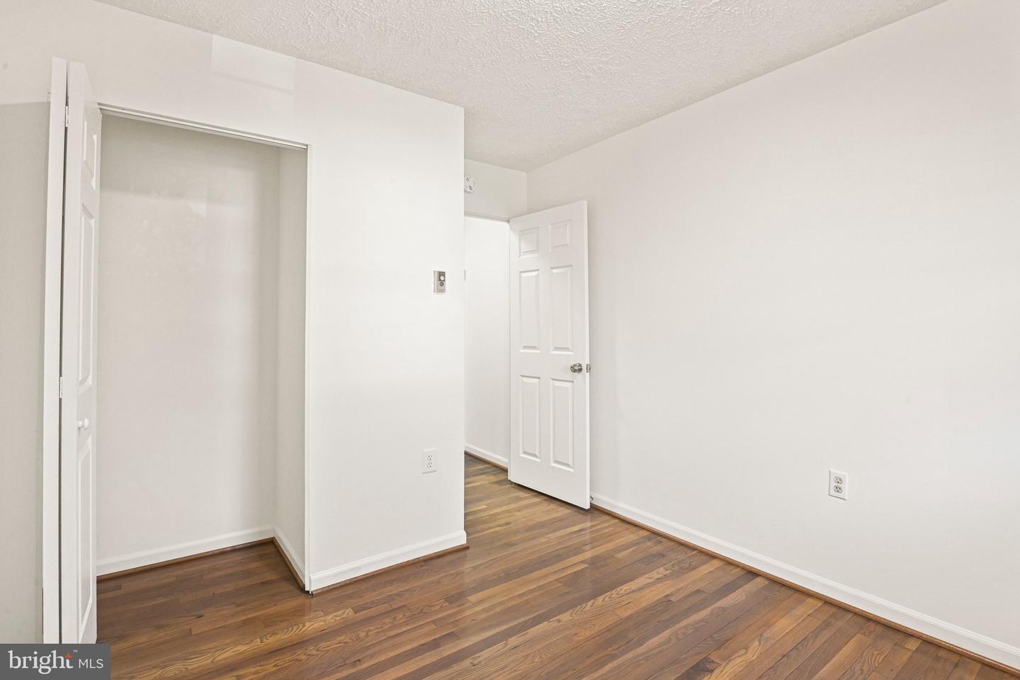 503 E CHARLOTTE ST, STERLING, Virginia 20164, 4 Bedrooms Bedrooms, ,2 BathroomsBathrooms,Residential,For sale,503 E CHARLOTTE ST,VALO2114136 MLS # VALO2114136