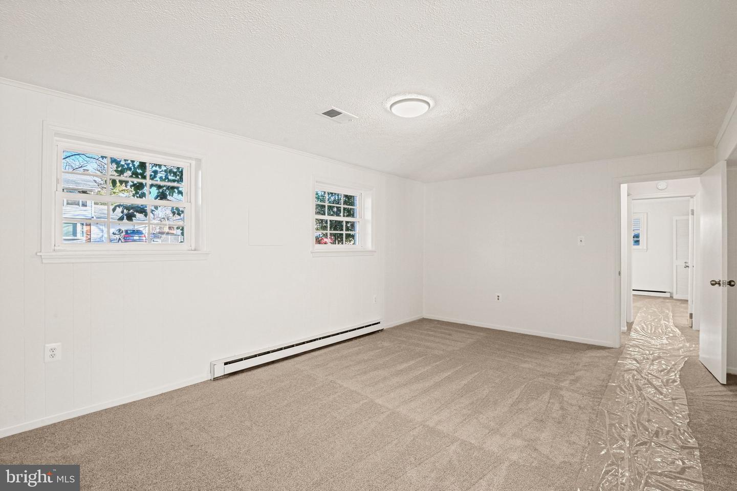 503 E CHARLOTTE ST, STERLING, Virginia 20164, 4 Bedrooms Bedrooms, ,2 BathroomsBathrooms,Residential,For sale,503 E CHARLOTTE ST,VALO2114136 MLS # VALO2114136