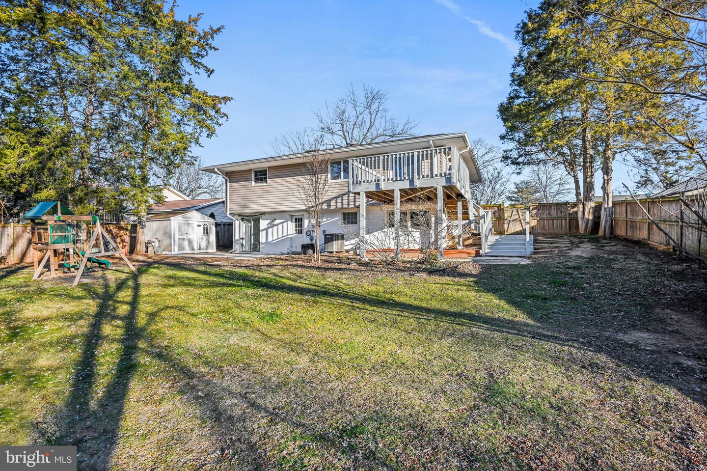 503 E CHARLOTTE ST, STERLING, Virginia 20164, 4 Bedrooms Bedrooms, ,2 BathroomsBathrooms,Residential,For sale,503 E CHARLOTTE ST,VALO2114136 MLS # VALO2114136