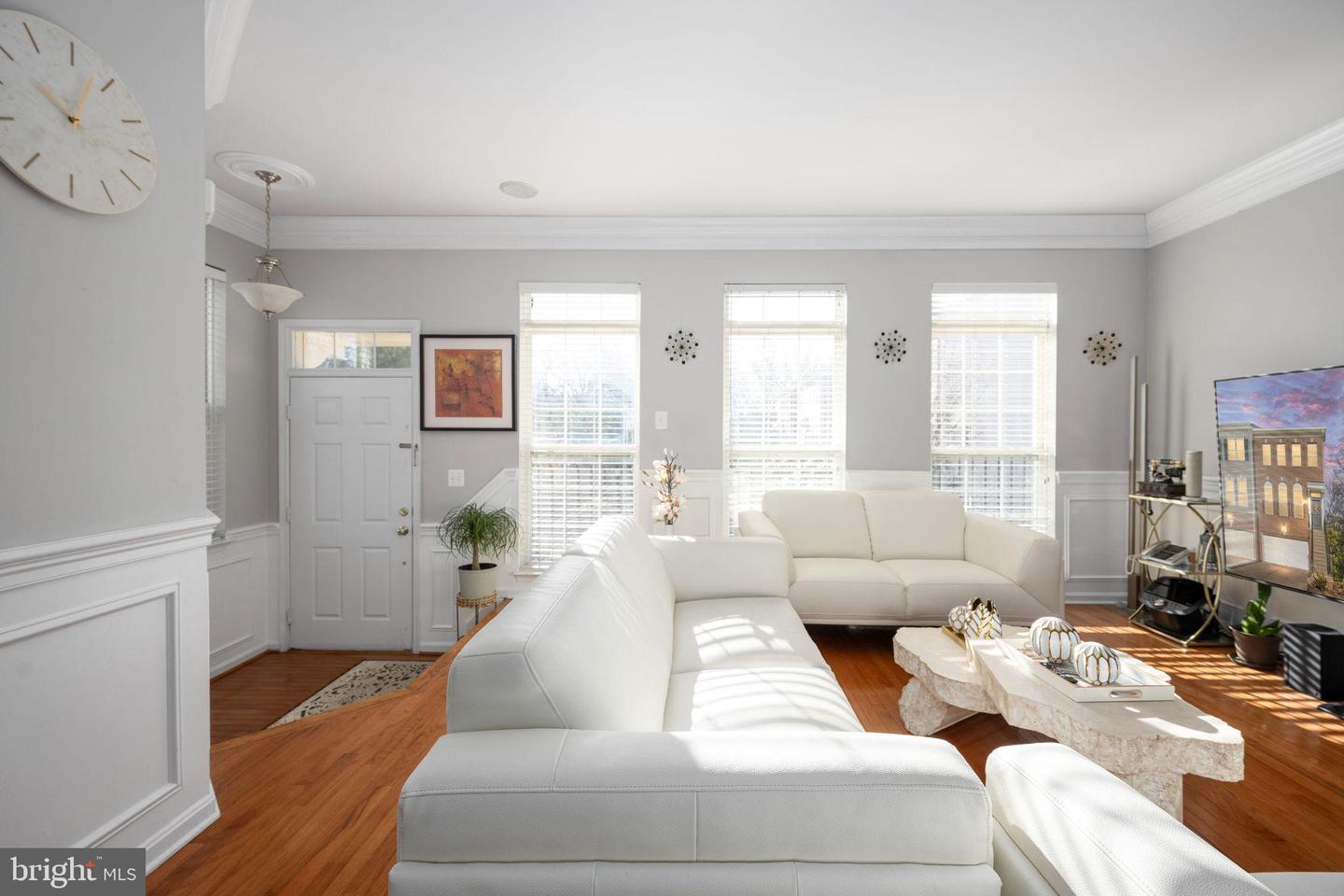 8593 WYNGATE MANOR CT, ALEXANDRIA, Virginia 22309, 3 Bedrooms Bedrooms, 7 Rooms Rooms,2 BathroomsBathrooms,Residential,For sale,8593 WYNGATE MANOR CT,VAFX2286238 MLS # VAFX2286238