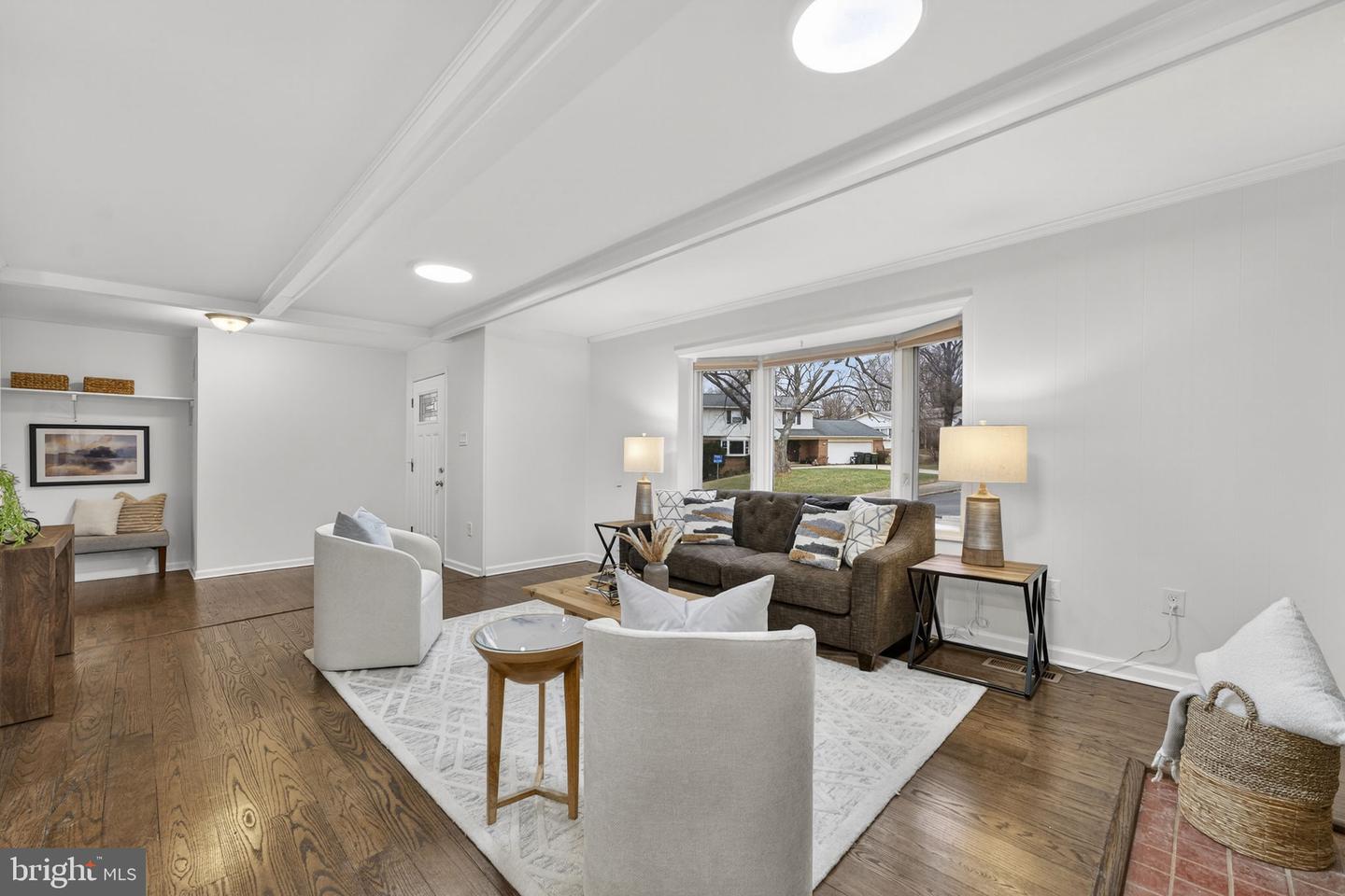 7113 PENGUIN PL, FALLS CHURCH, Virginia 22043, 4 Bedrooms Bedrooms, ,4 BathroomsBathrooms,Residential,For sale,7113 PENGUIN PL,VAFX2286438 MLS # VAFX2286438