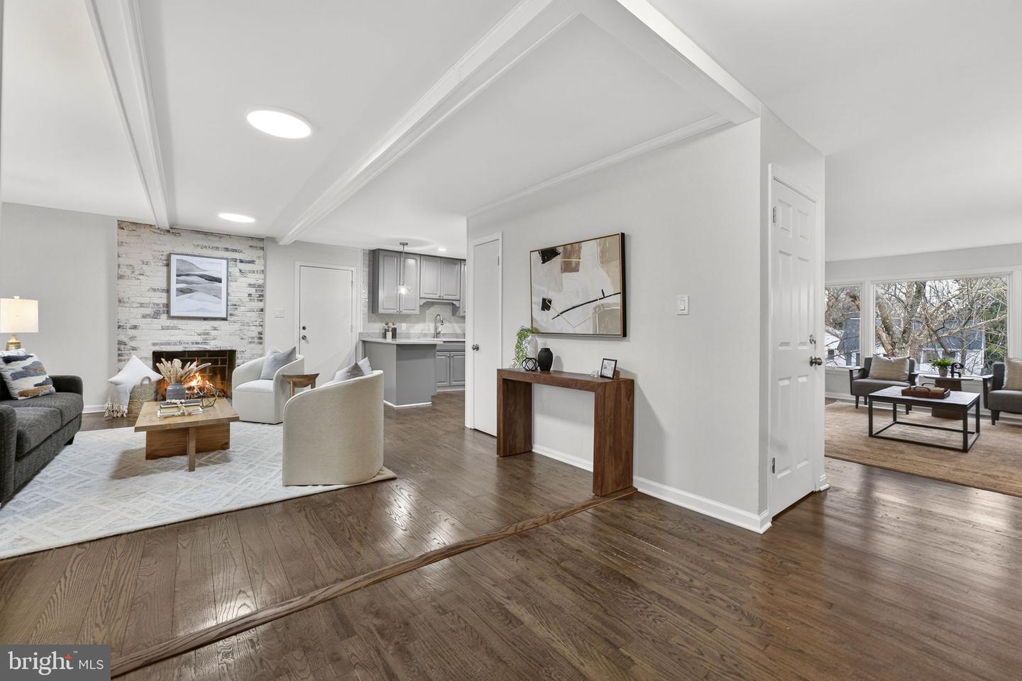 7113 PENGUIN PL, FALLS CHURCH, Virginia 22043, 4 Bedrooms Bedrooms, ,4 BathroomsBathrooms,Residential,For sale,7113 PENGUIN PL,VAFX2286438 MLS # VAFX2286438