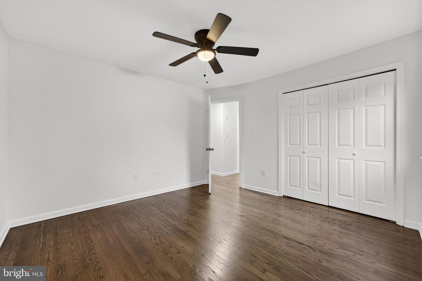 7113 PENGUIN PL, FALLS CHURCH, Virginia 22043, 4 Bedrooms Bedrooms, ,4 BathroomsBathrooms,Residential,For sale,7113 PENGUIN PL,VAFX2286438 MLS # VAFX2286438