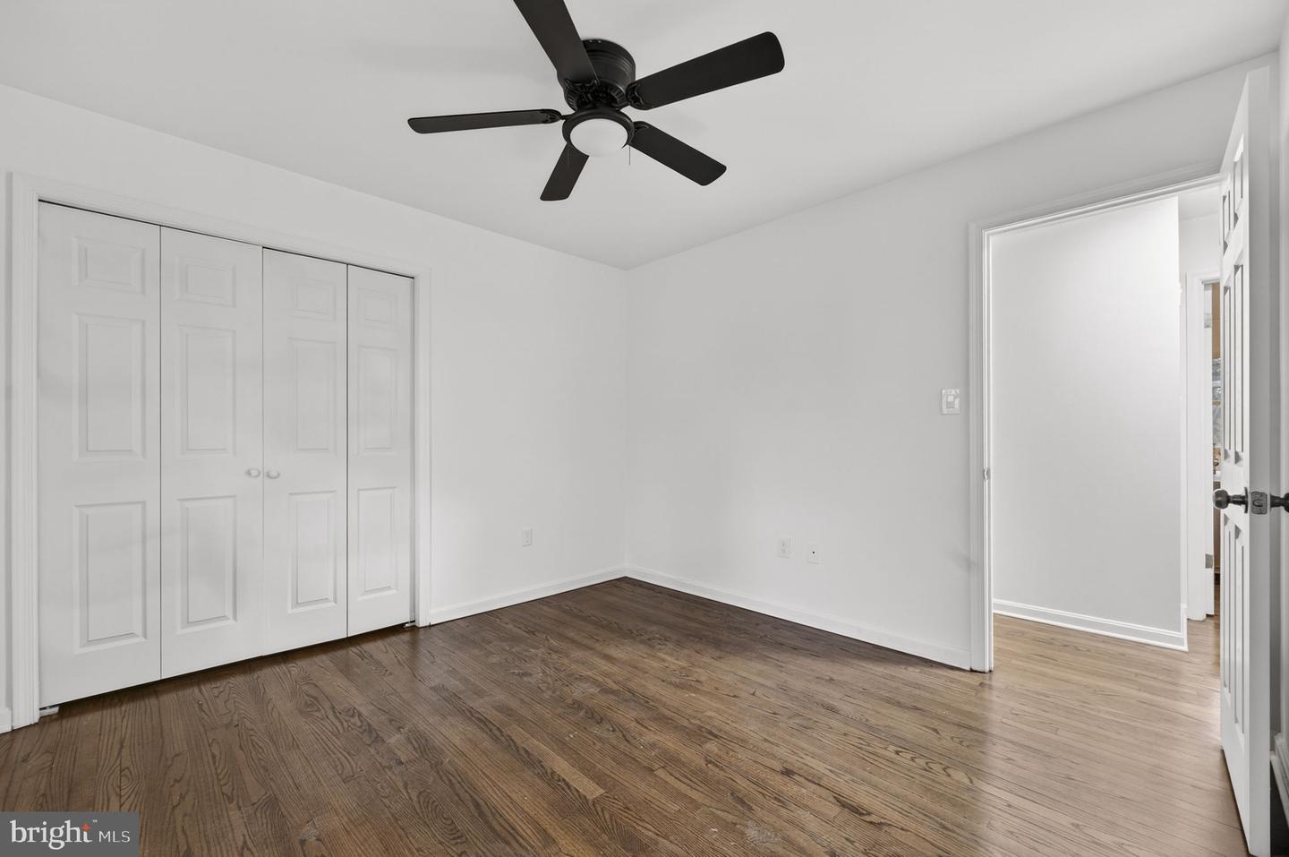 7113 PENGUIN PL, FALLS CHURCH, Virginia 22043, 4 Bedrooms Bedrooms, ,4 BathroomsBathrooms,Residential,For sale,7113 PENGUIN PL,VAFX2286438 MLS # VAFX2286438